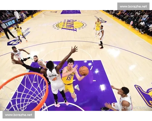 湖人对决热火总决赛第二场回放解析与关键瞬间盘点全景复盘精彩攻防走势